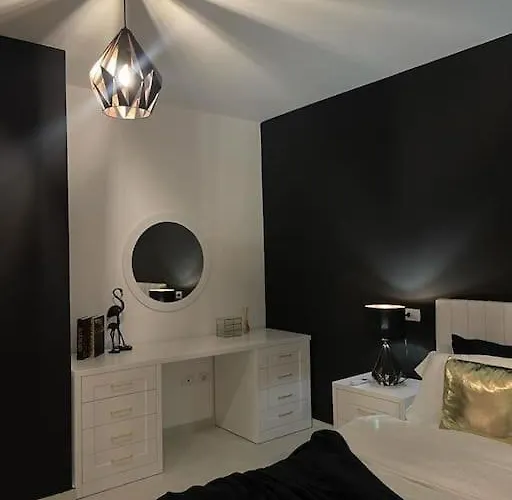 Vollga Sea View Apartament *